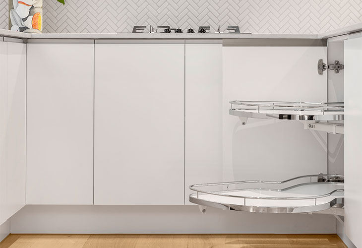 Kinsman Kitchens Butler's Pantry Storage Solutions