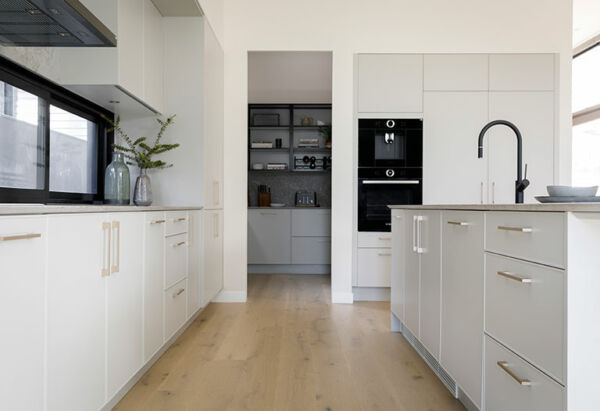 House 3 – Daniel & Jade | The Block Kitchens, Laundries & Wardrobes ...