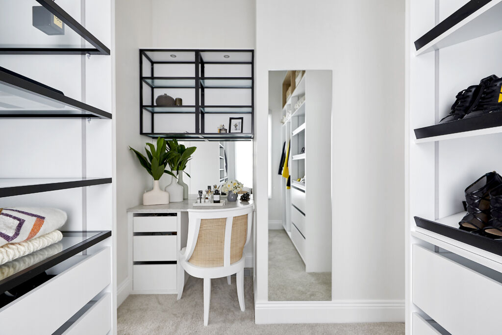 H4 Kinsmanwardrobes Block 2020-070