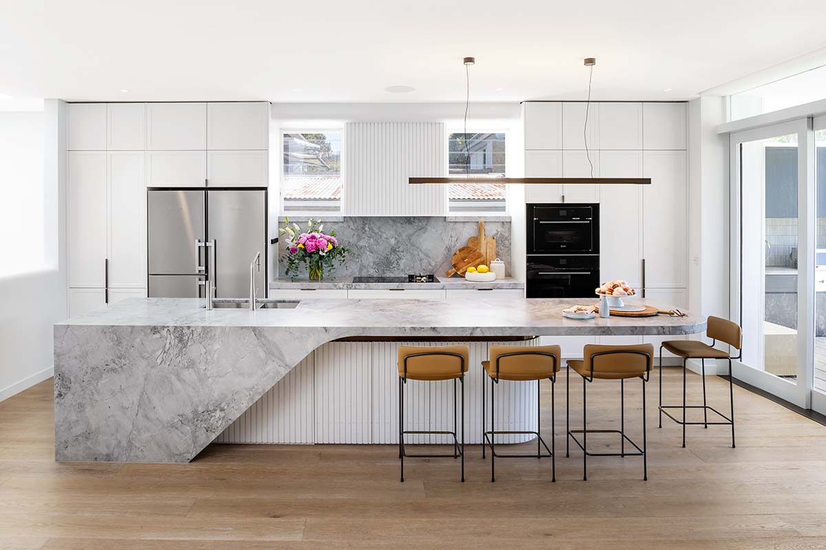 Kitchen_Front_Hero_High_Lights_ON-1200×800