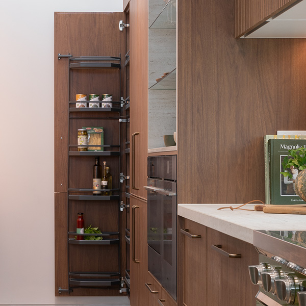 Accessories: Häfele Tandem Pantry