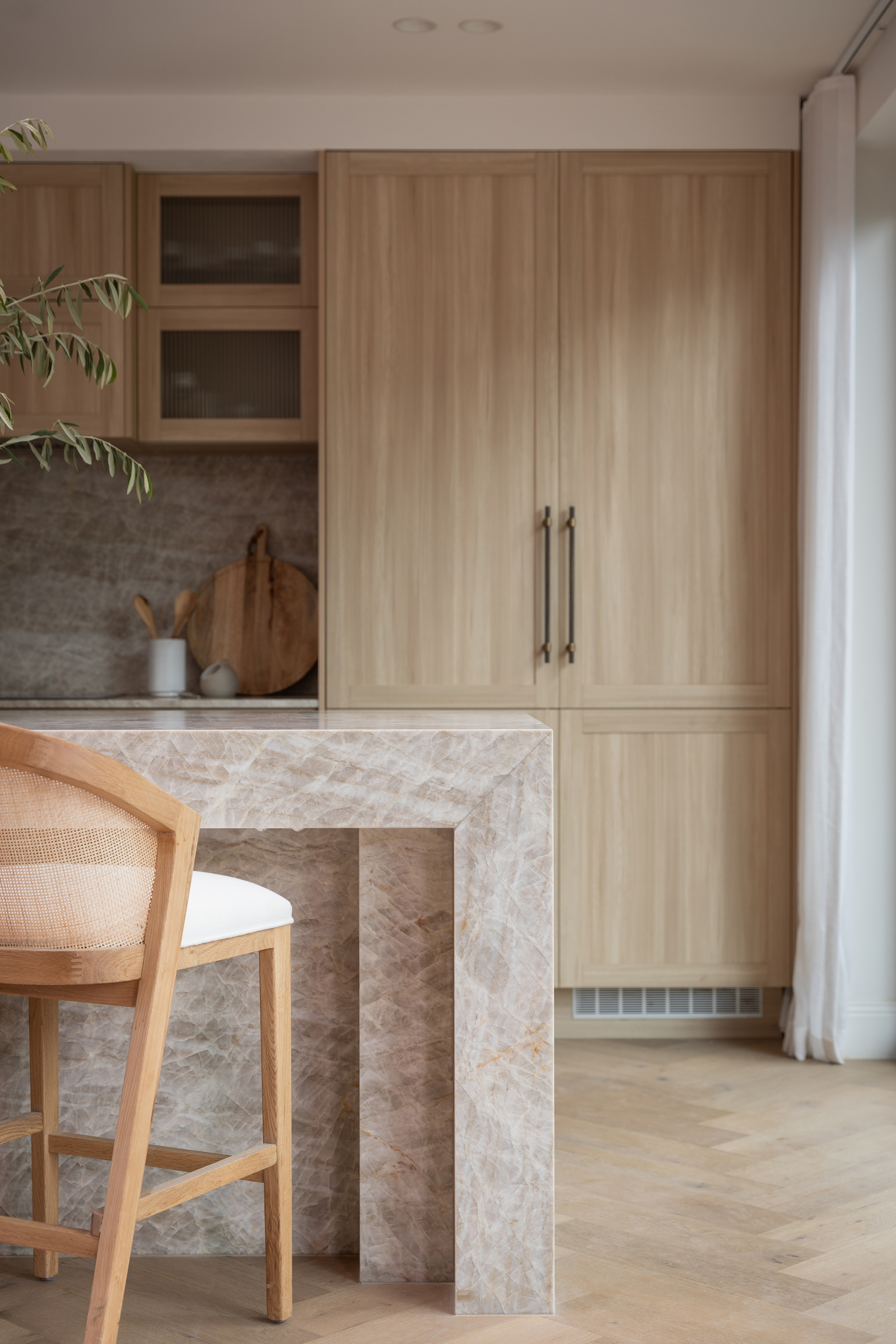 MA029 timber-look-kitchen-door