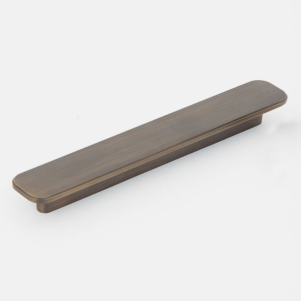 The Block 2026 Kitchen H3 Aspen Pull Handle Solid Brass